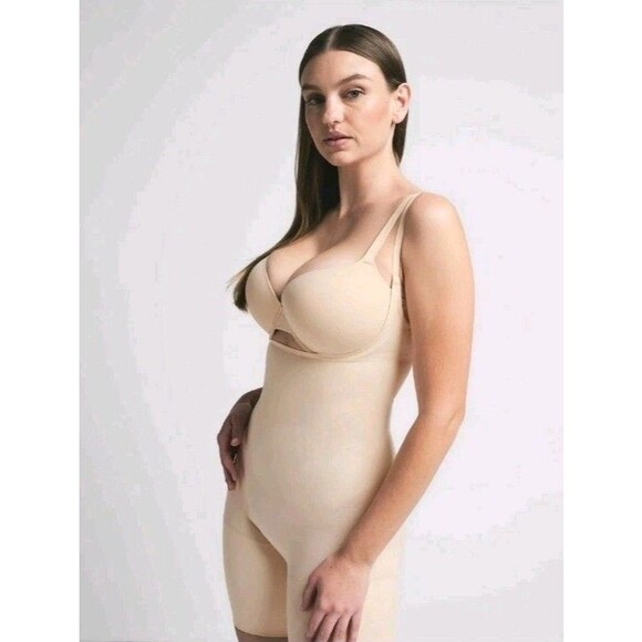 SKIMS Butt Enhancing Shapewear Open Bust Mid Thigh Bodysuit Sz 3X Clay New Open - Picture 3 of 9